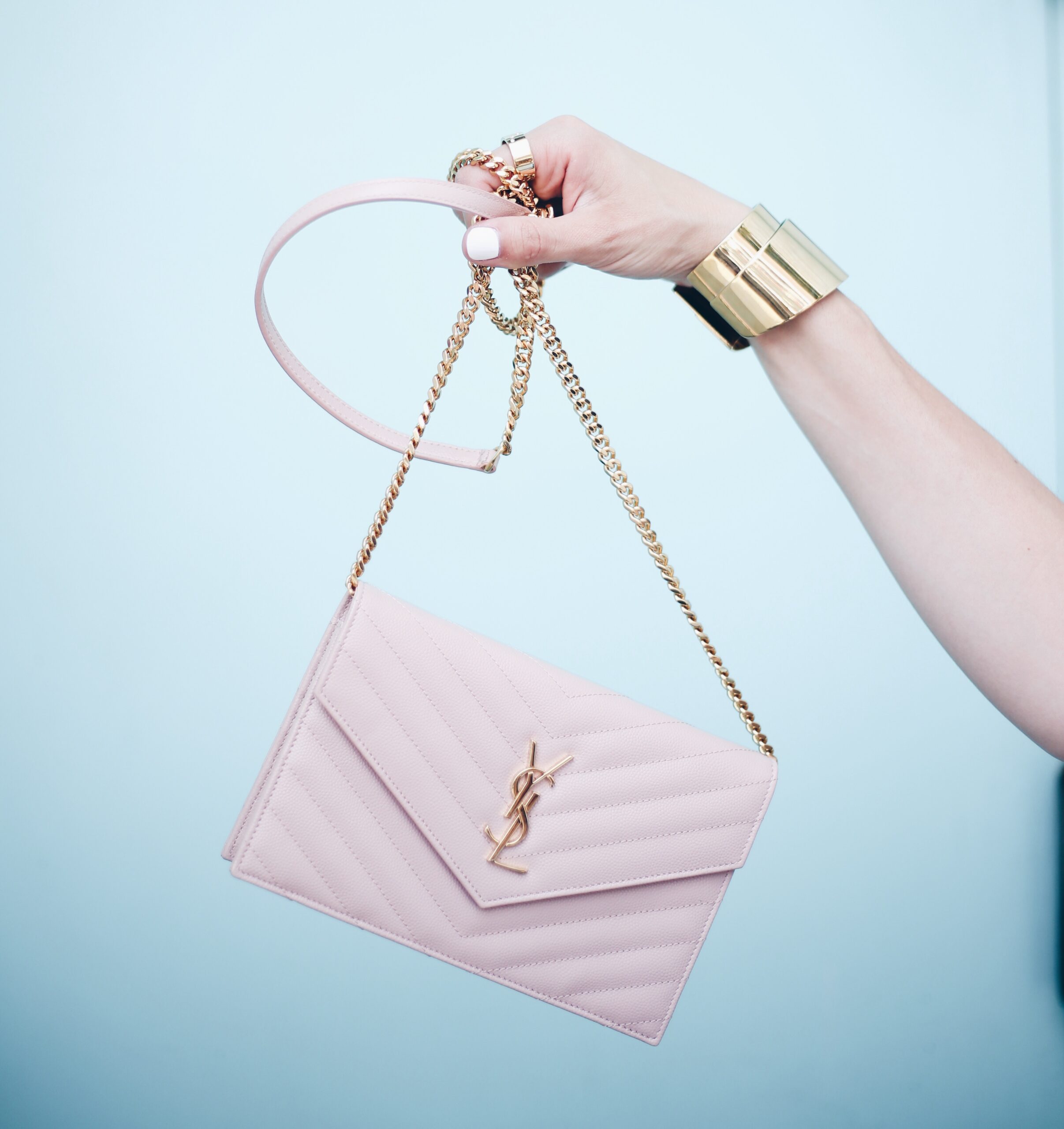 Amazing Handbag Sales - Blushing Rose Style Blog