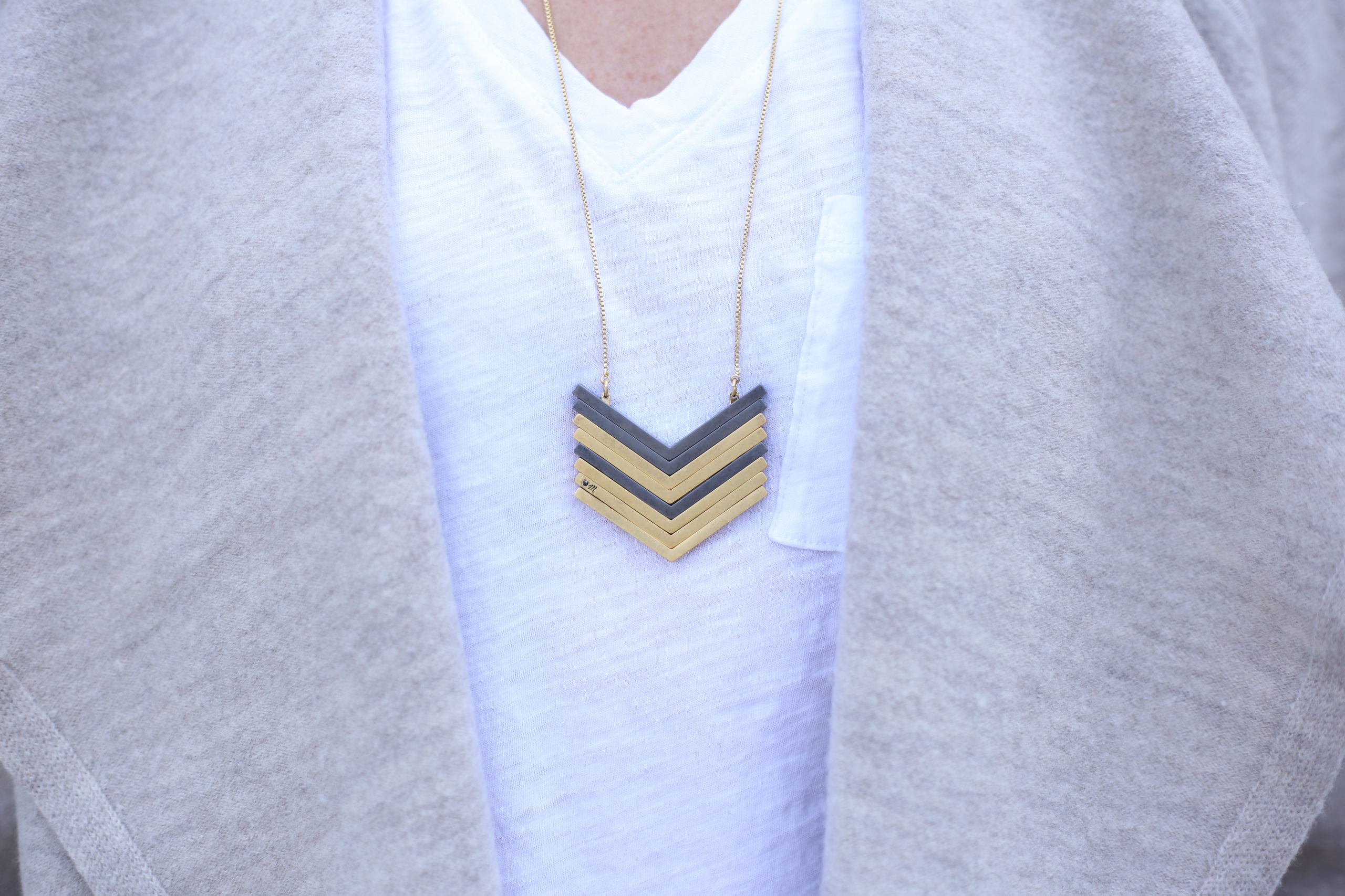 madewell arrowstack pendant necklace