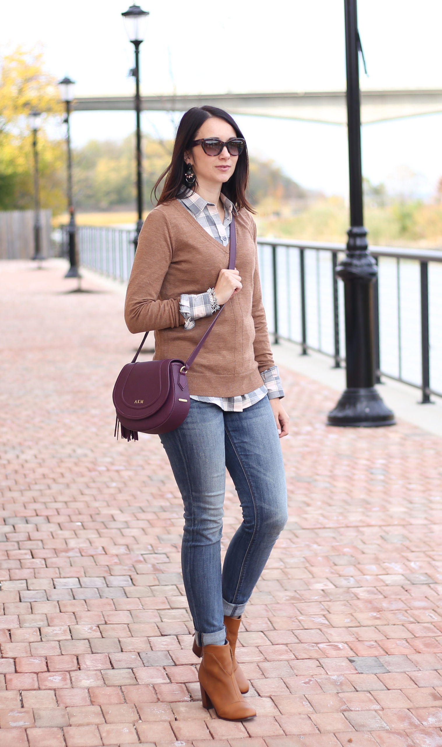 banana republic vneck sweater