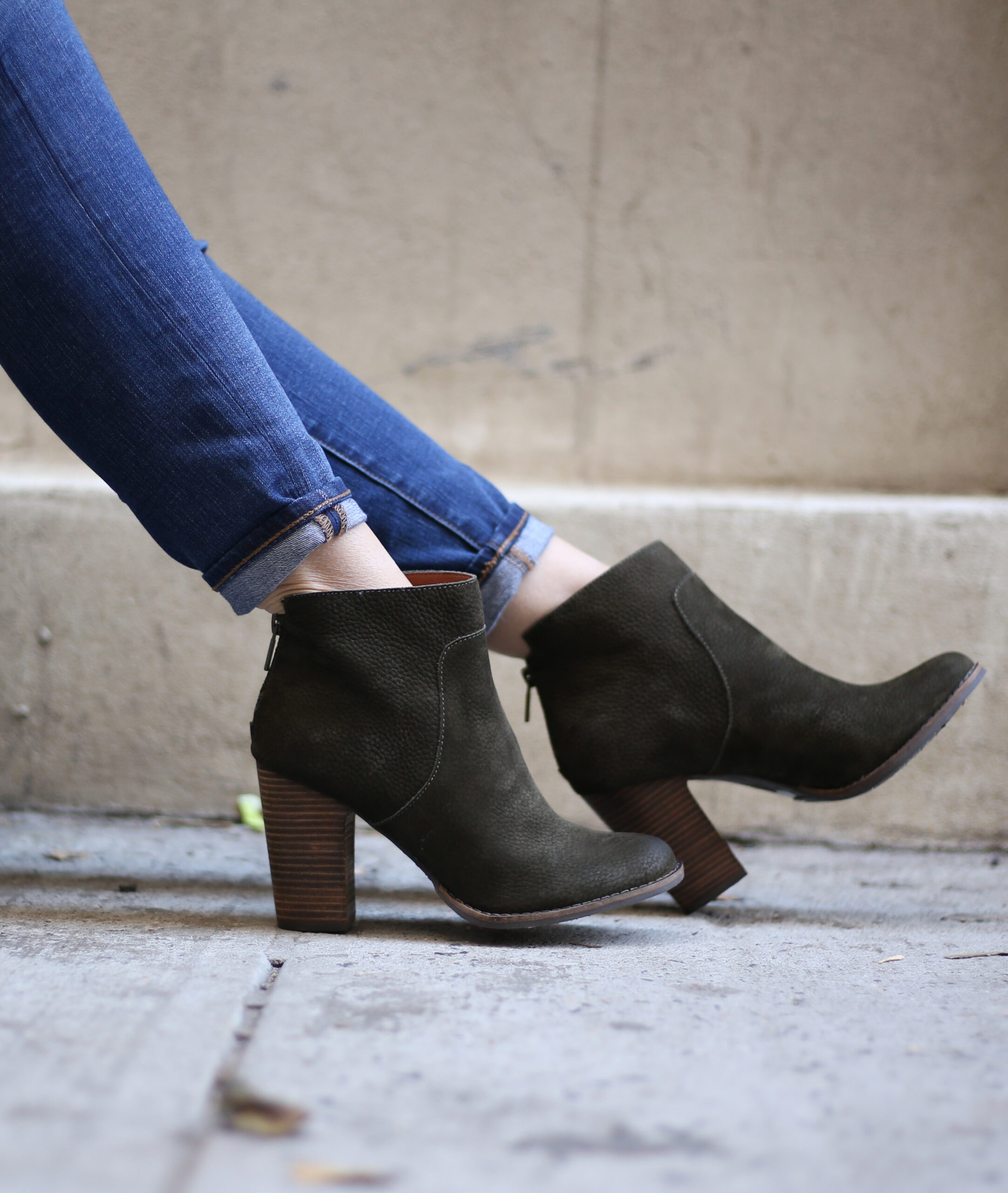 anna monterio of blushing rose style wearing Lucky brand booties