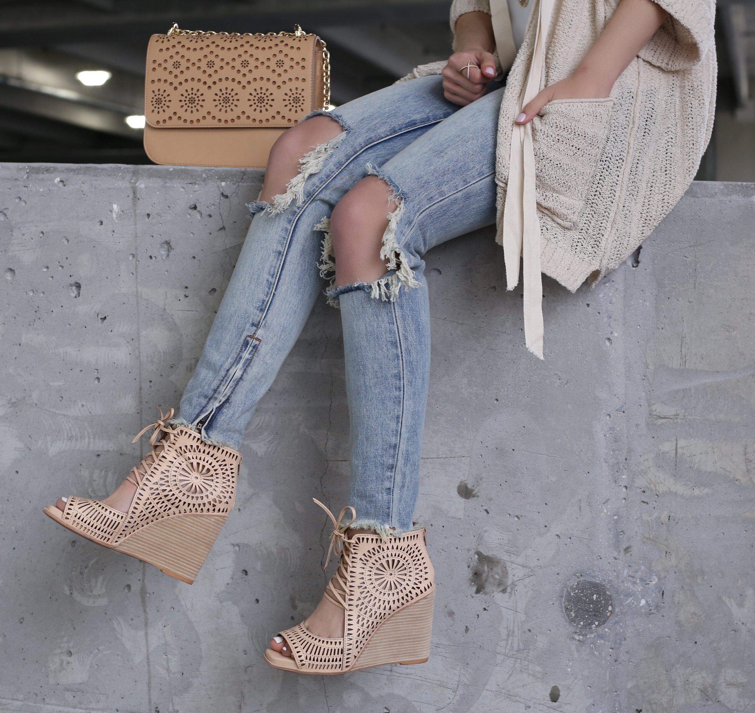 Anna Monteiro of blushing rose style wearing jeffrey campbell rayos perforated wedge sandal