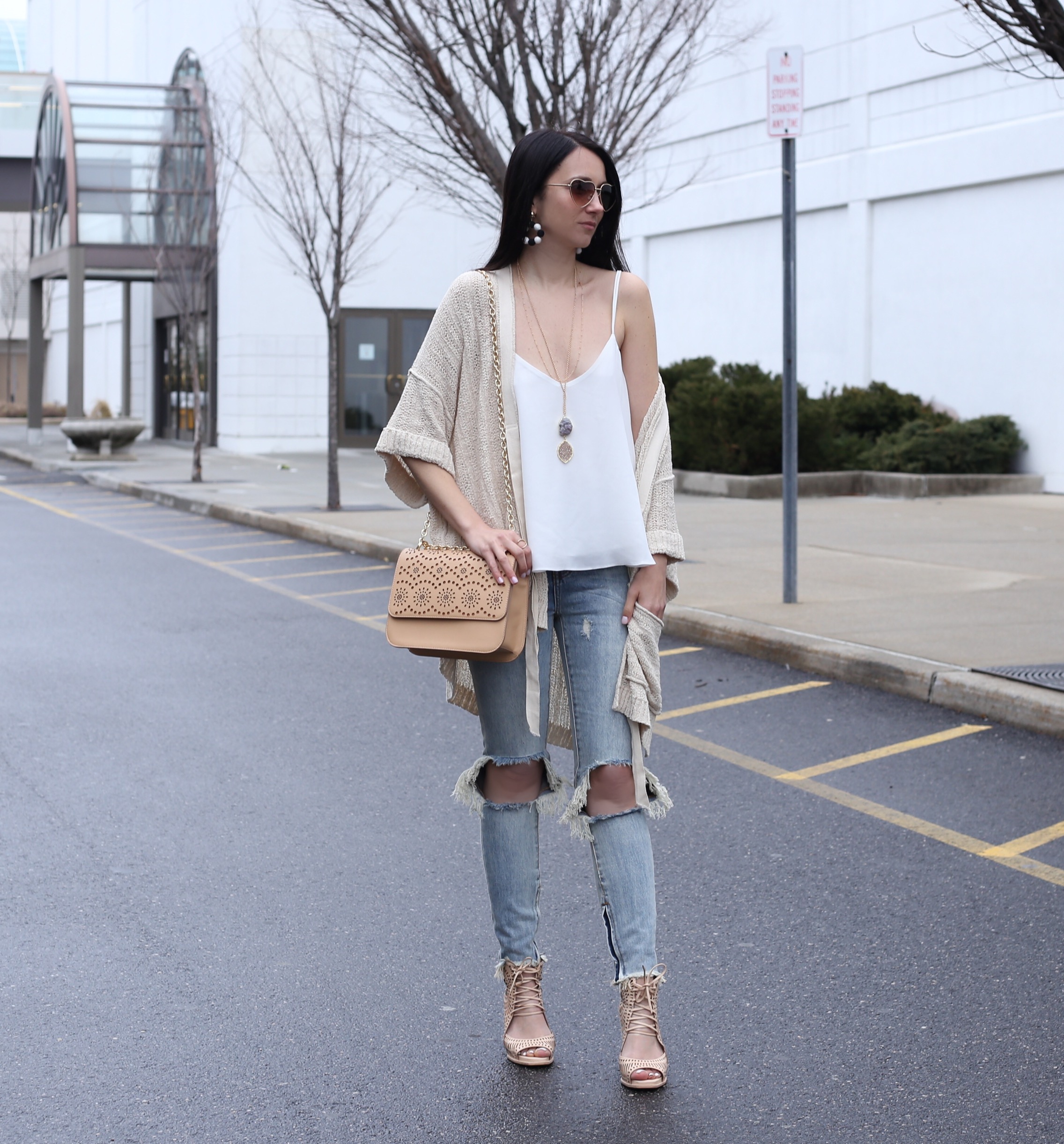 Anna Monteiro of blushing Rose Style fashion blog wearing oneteaspoon jeans and jeffrey campbell wedges from nordstrom