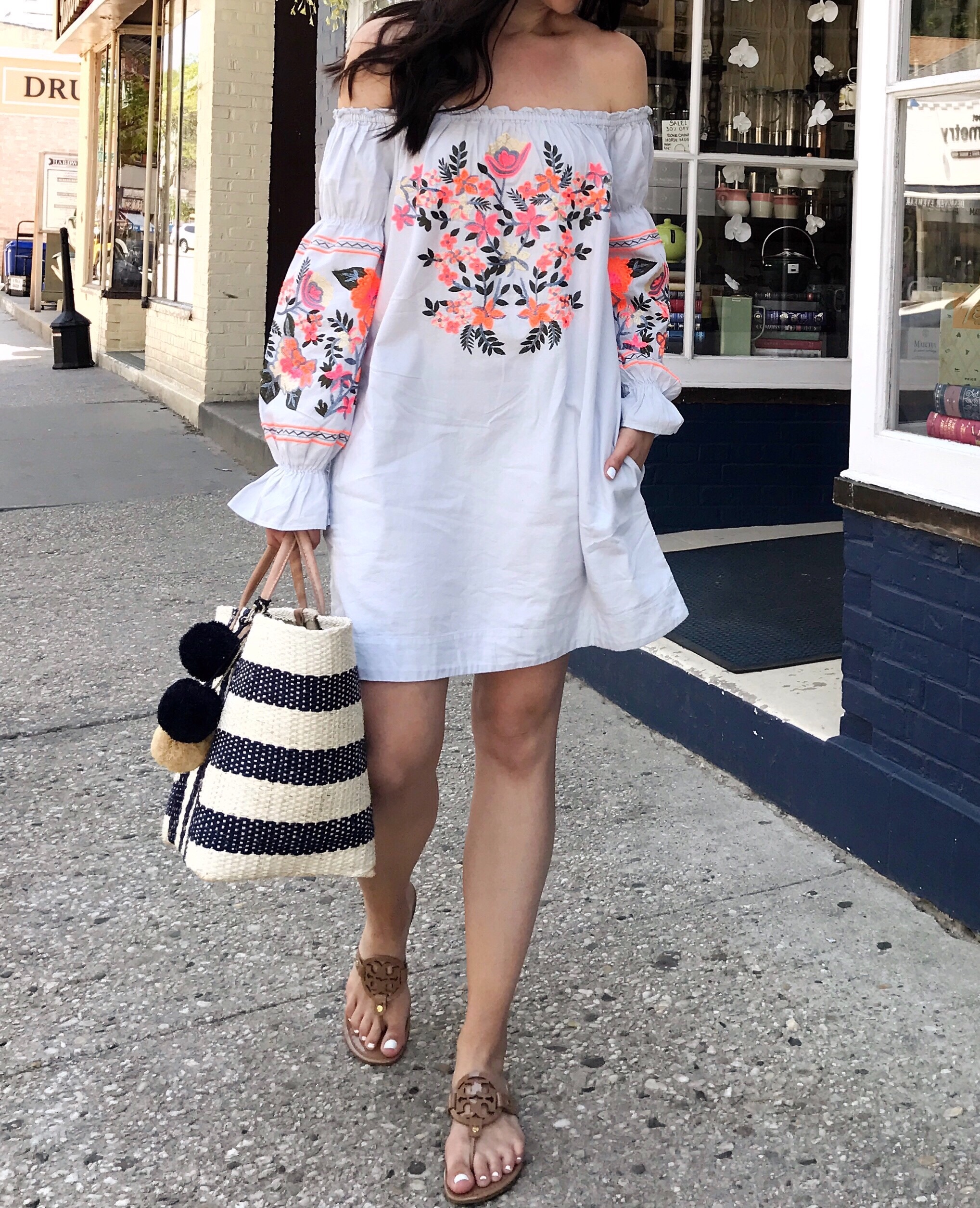 blogger Anna Monteiro wearing Fleur du jour shift dress by free people