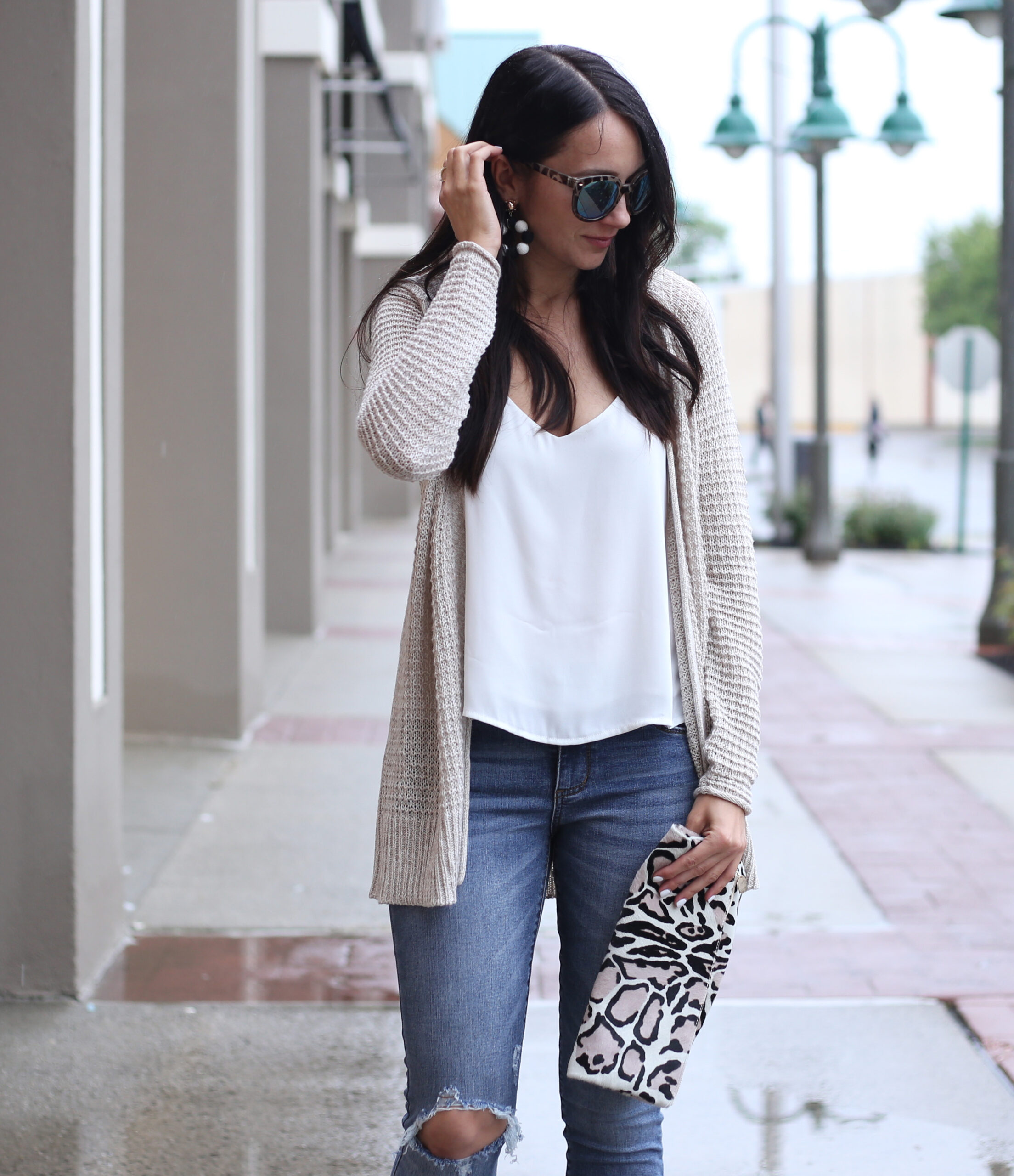 Anna Monteiro of blushing rose style wearing BP sunglasses from Nordstrom