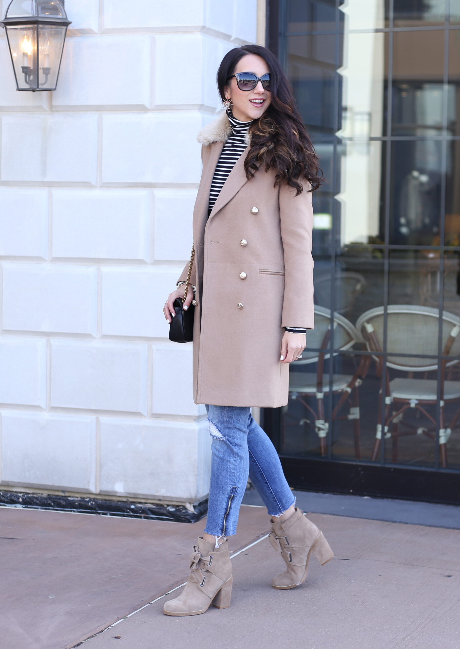 skinny jeans, block heel lace up booties and camel coat with faux fur collar
