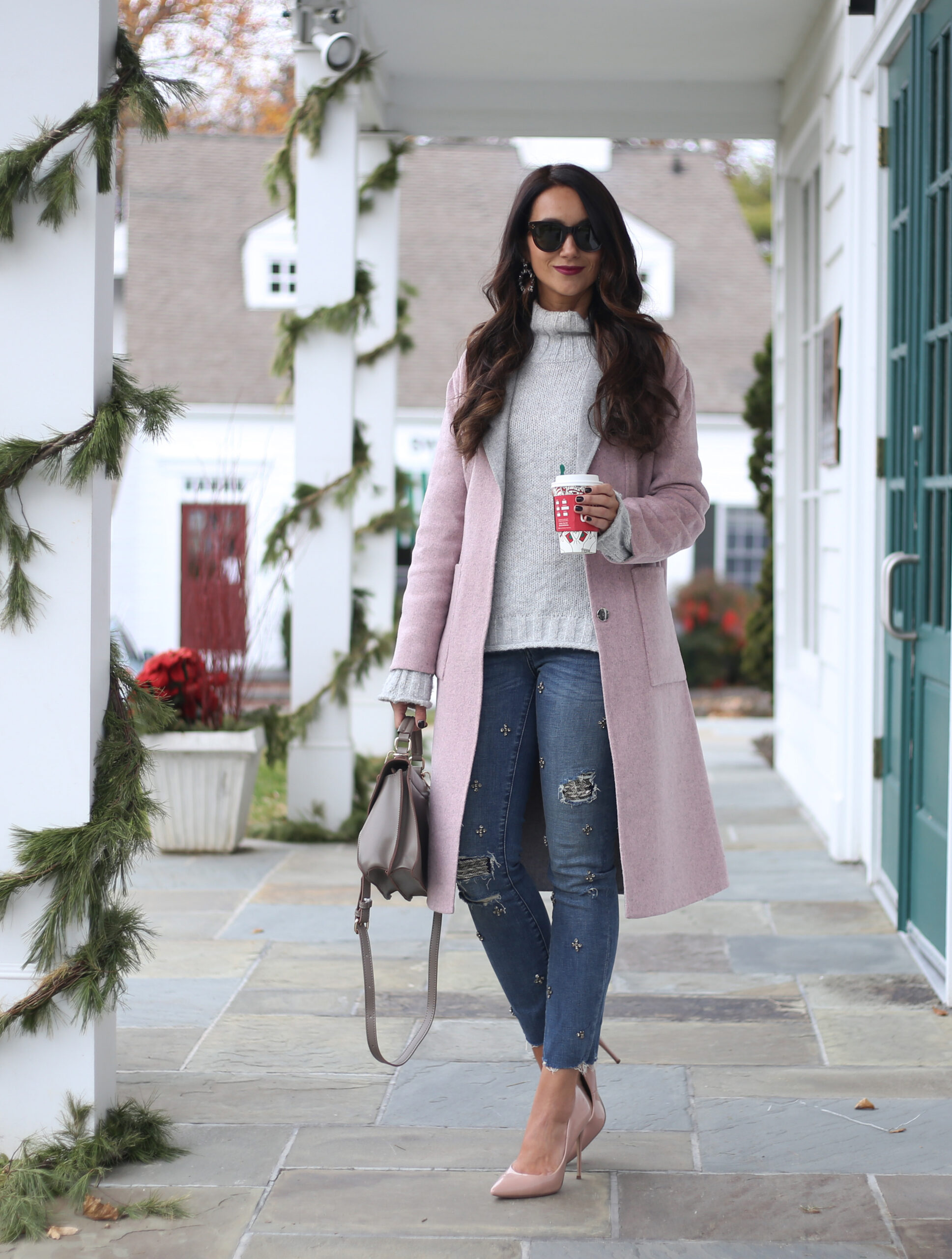 PINK BAG OUTFIT IDEAS: HOW TO STYLE 