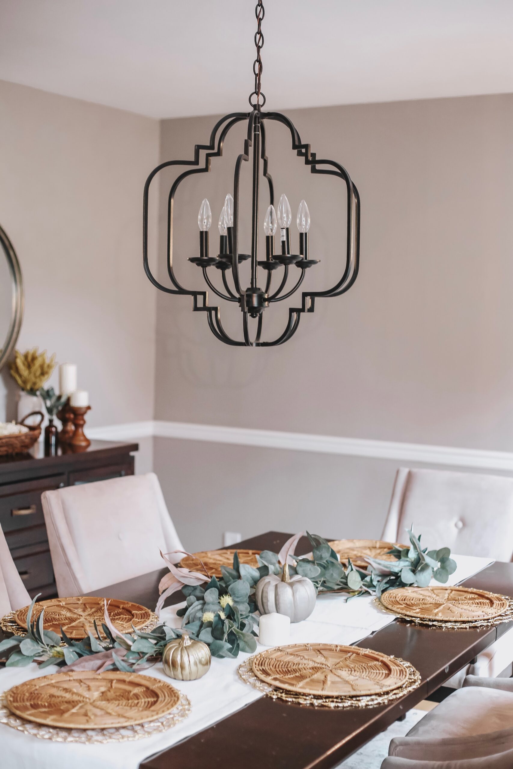 fall tablescape, thanksgiving dining room decoration