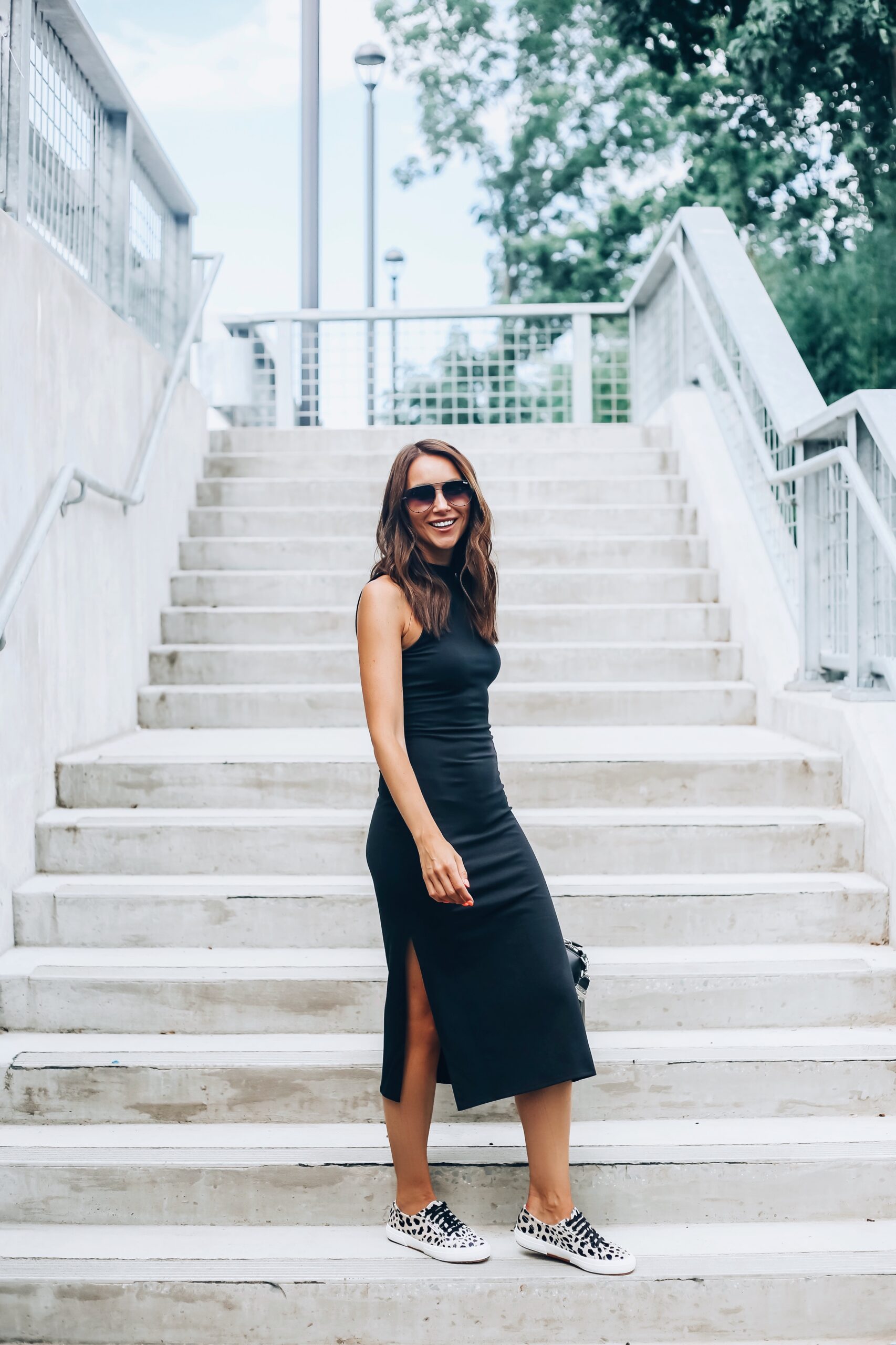  fall capsule wardrobe - black dress