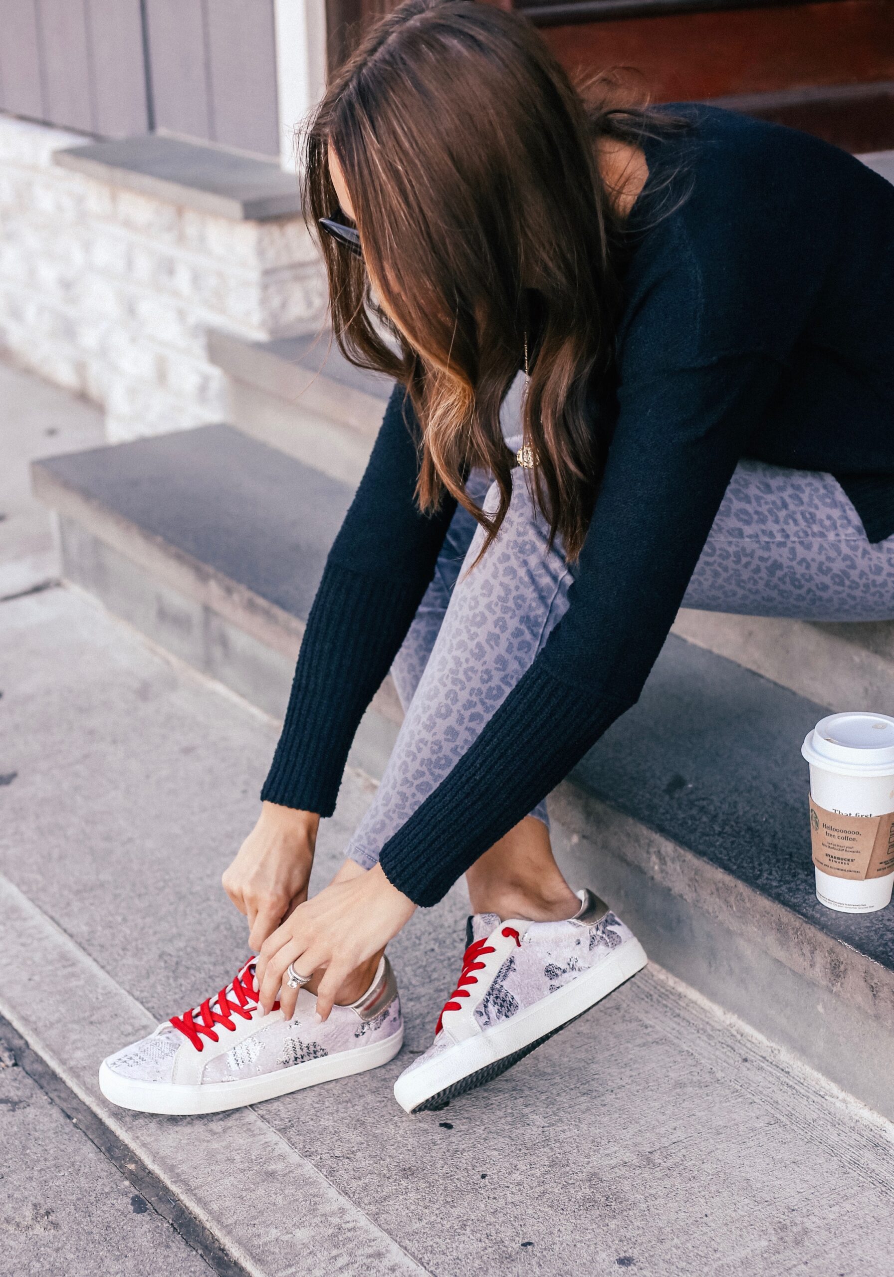 Jeans, Sneakers