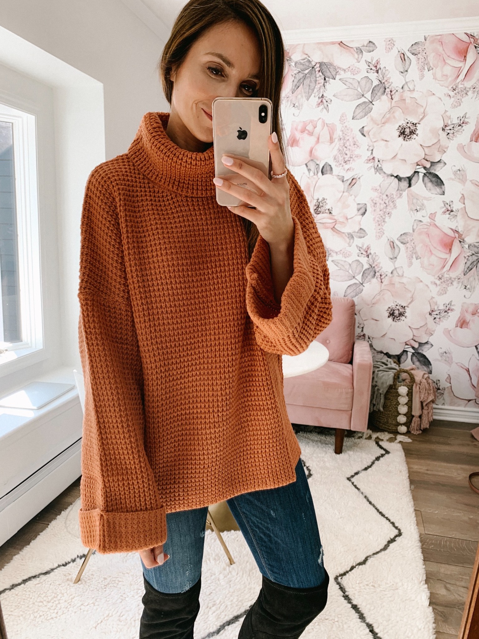 OVERSIZED SWEATER