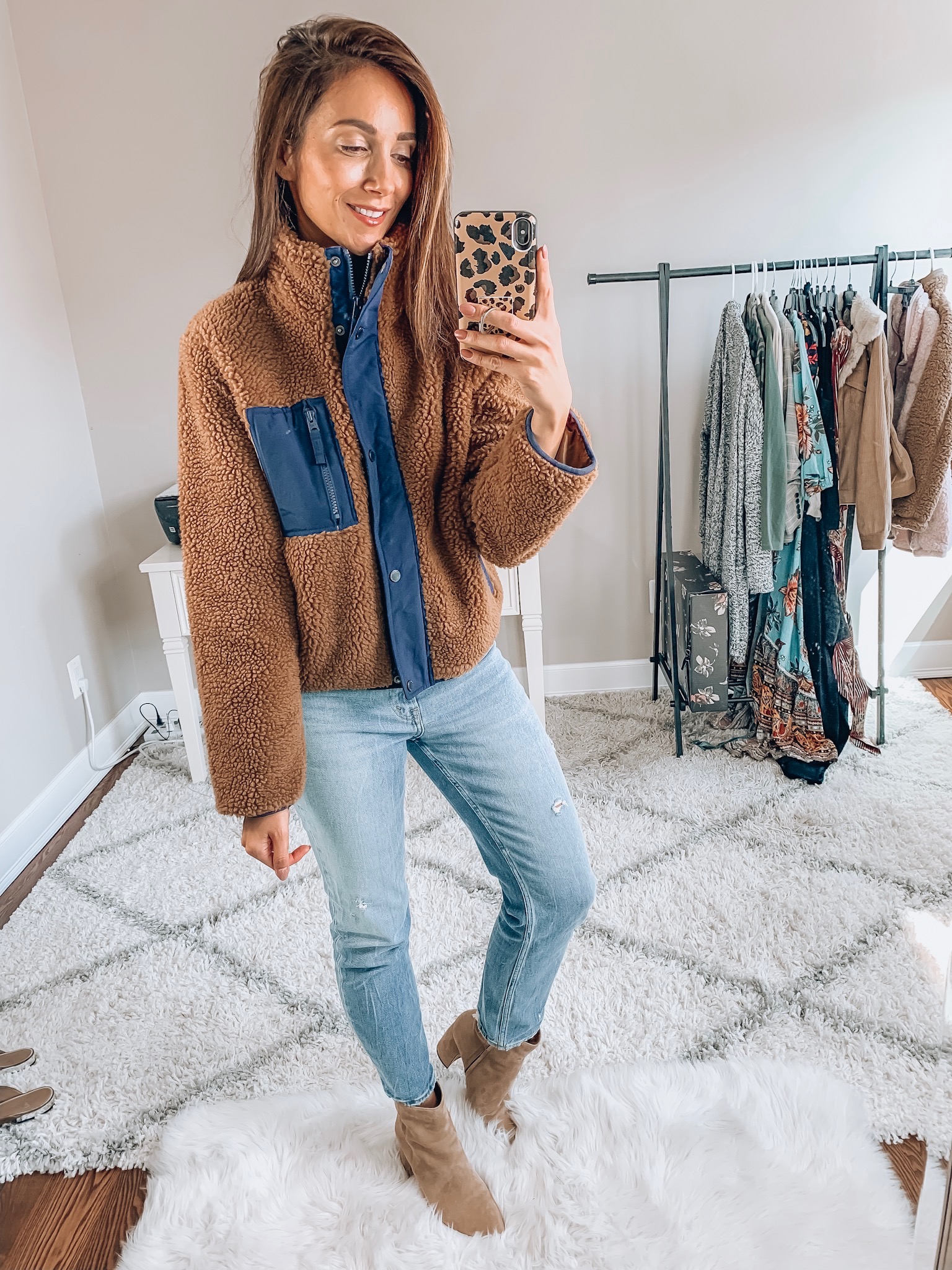 Sherpa jacket, jeans