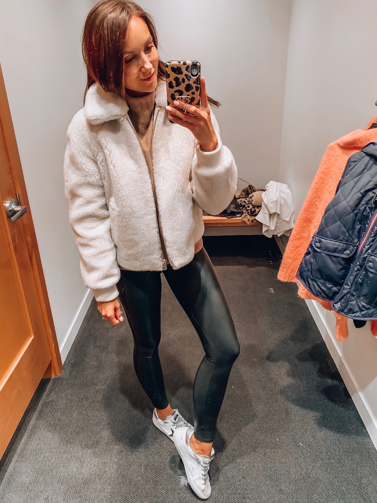 SHERPA JACKET, LEGGINGS