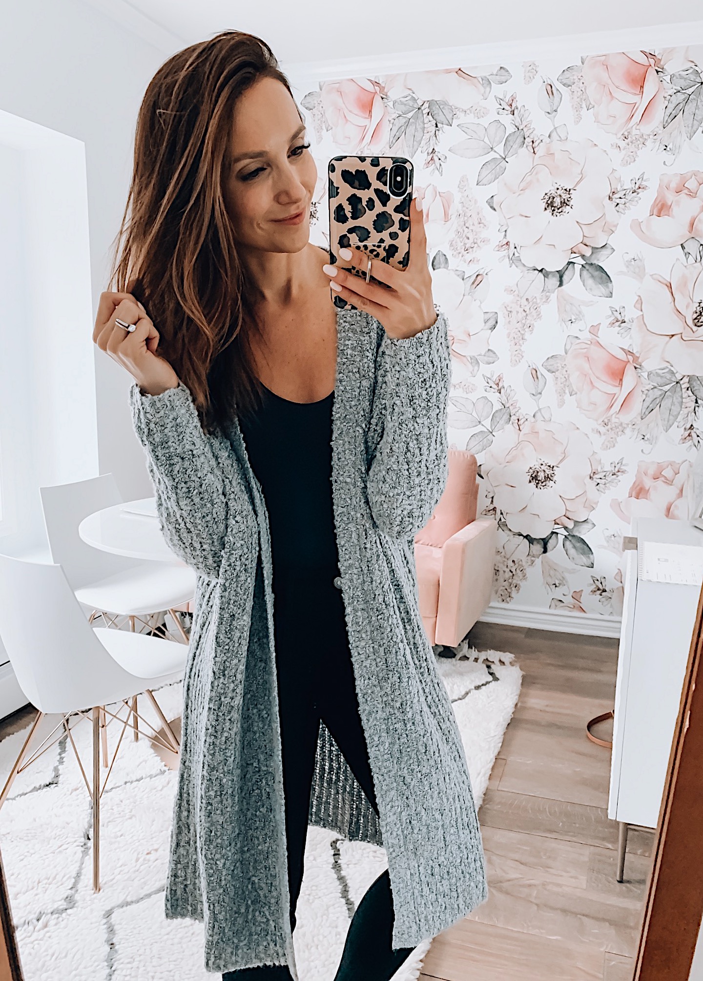 DUSTER CARDIGAN, BODYSUIT, JEANS