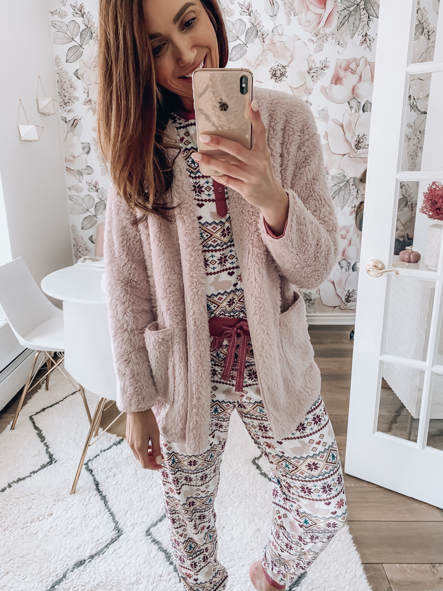 Sherpa Cardigan, PJS