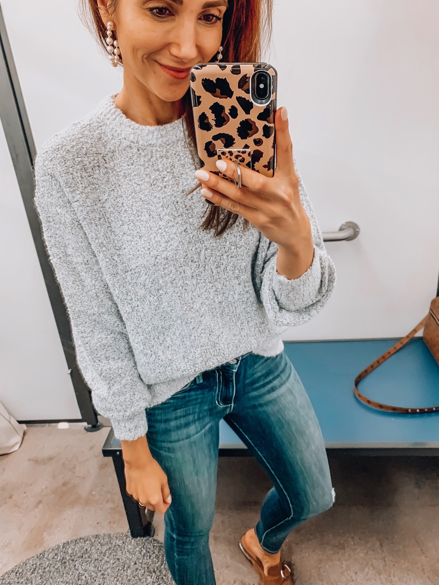 SWEATER, JEANS,MULES