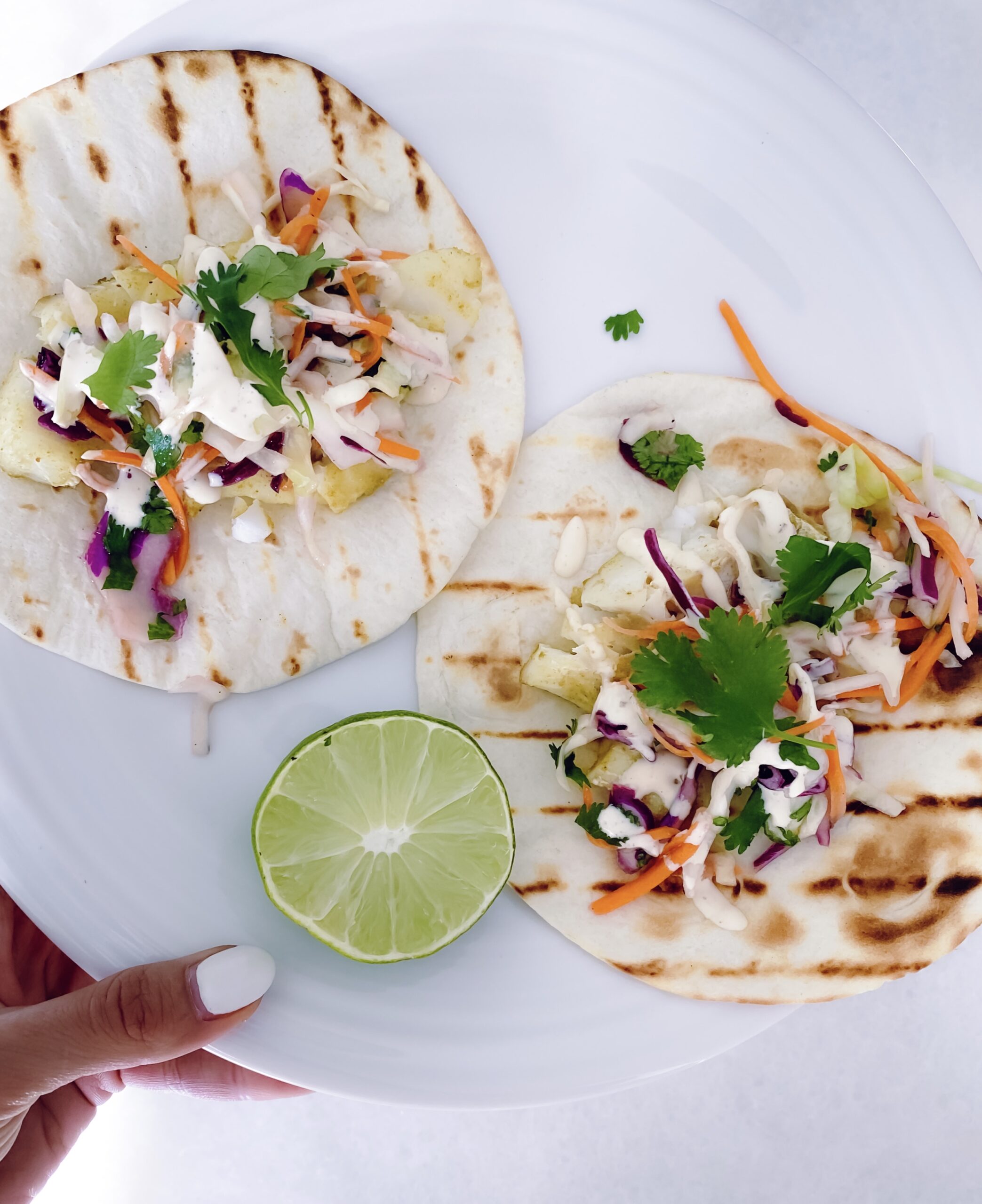 easy fish taco recipe, fish tacos, summer dinner