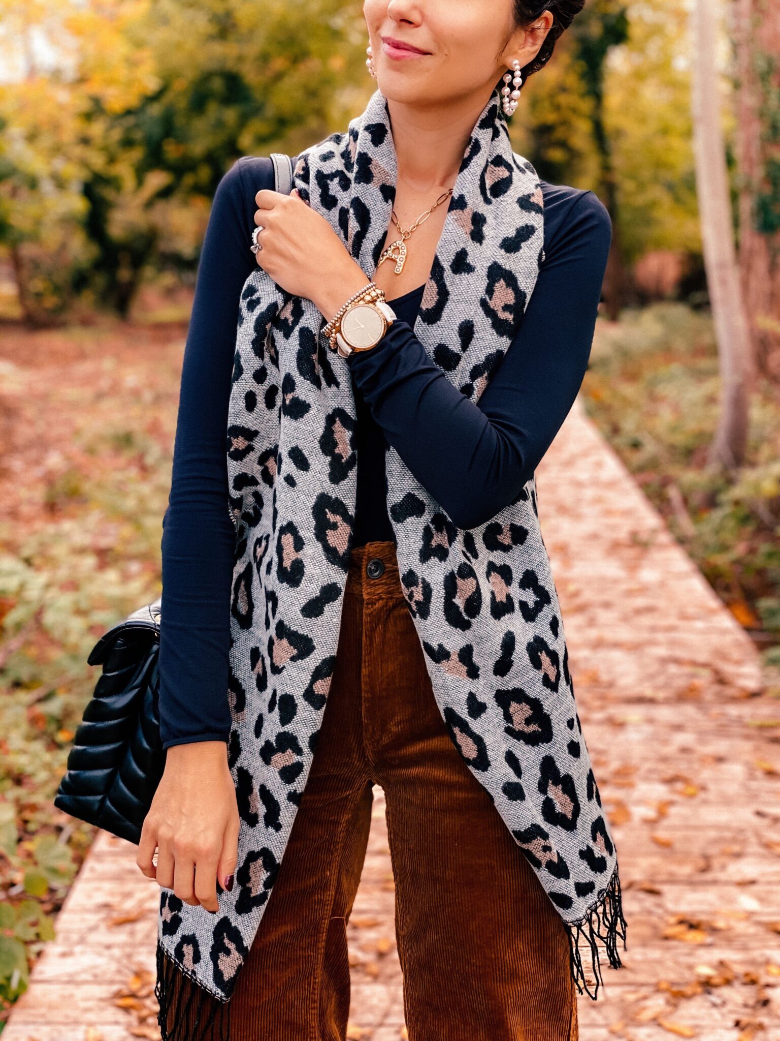 What You Need To Know About The New Garmin Vivomove Luxe Watch