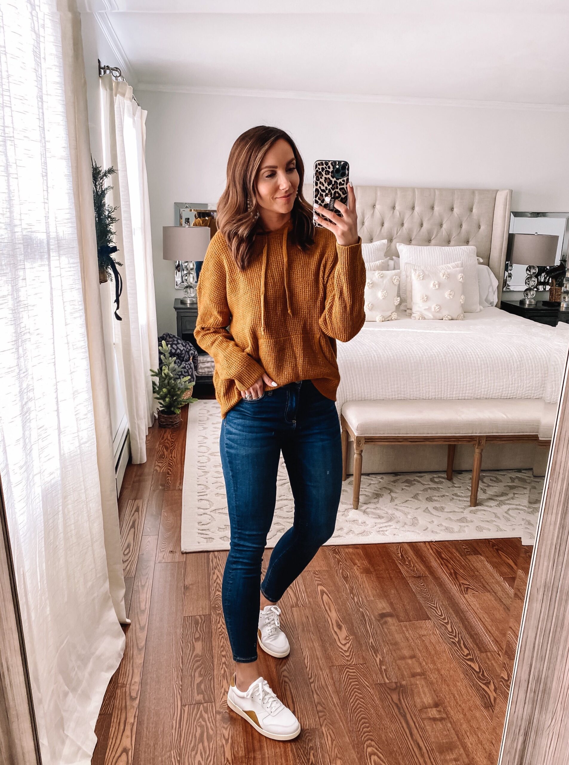 aerie mustard yellow sweatshirt