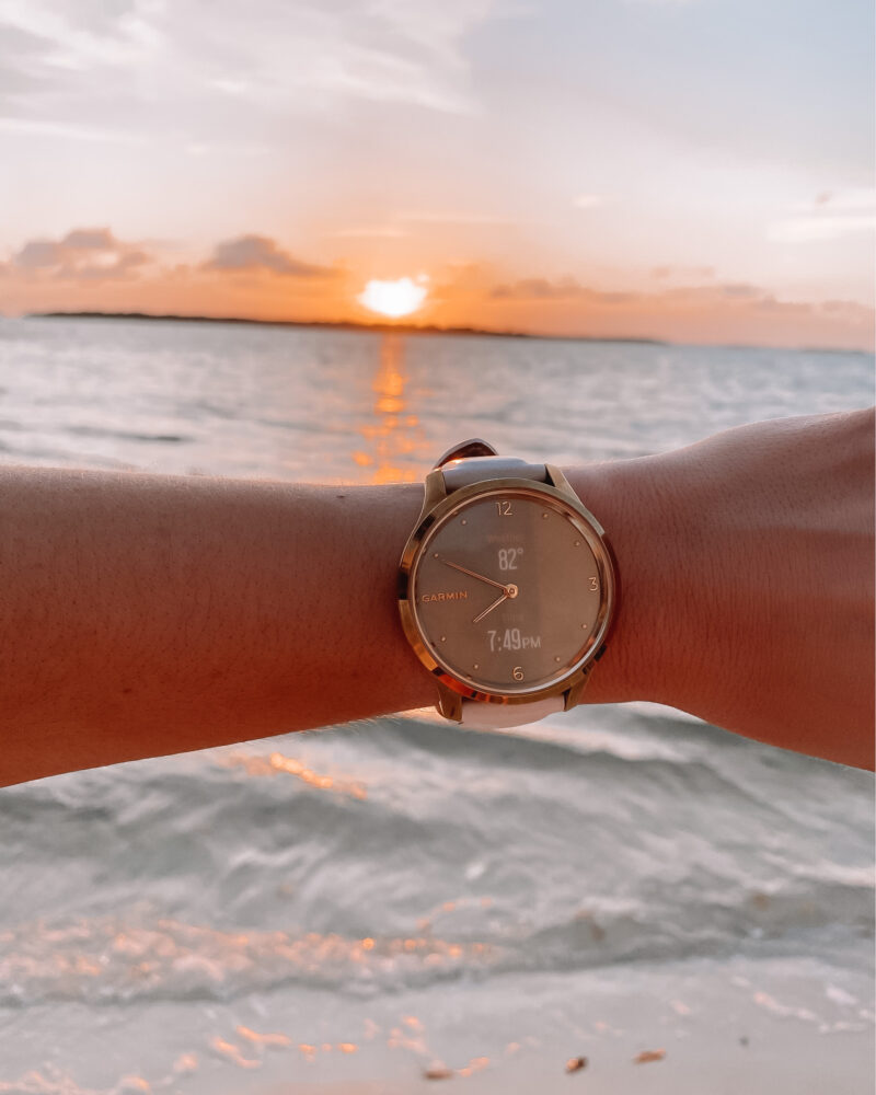 NEW Garmin Watch Review Lily & Vivomove Luxe Blushing Rose Style Blog