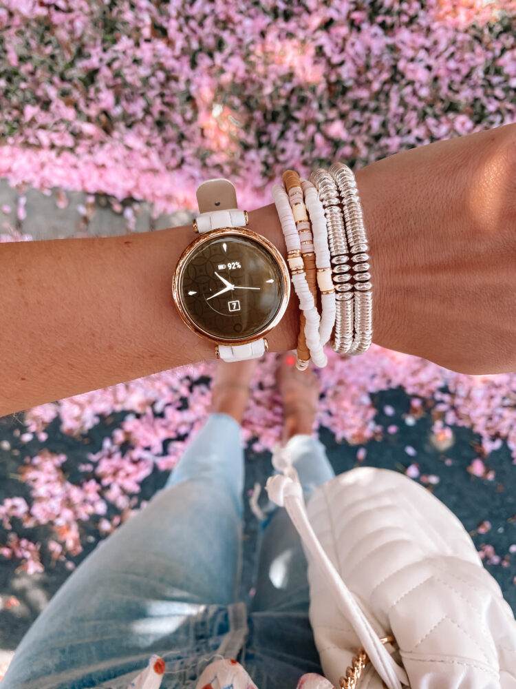 NEW Garmin Watch Review Lily & Vivomove Luxe Blushing Rose Style Blog