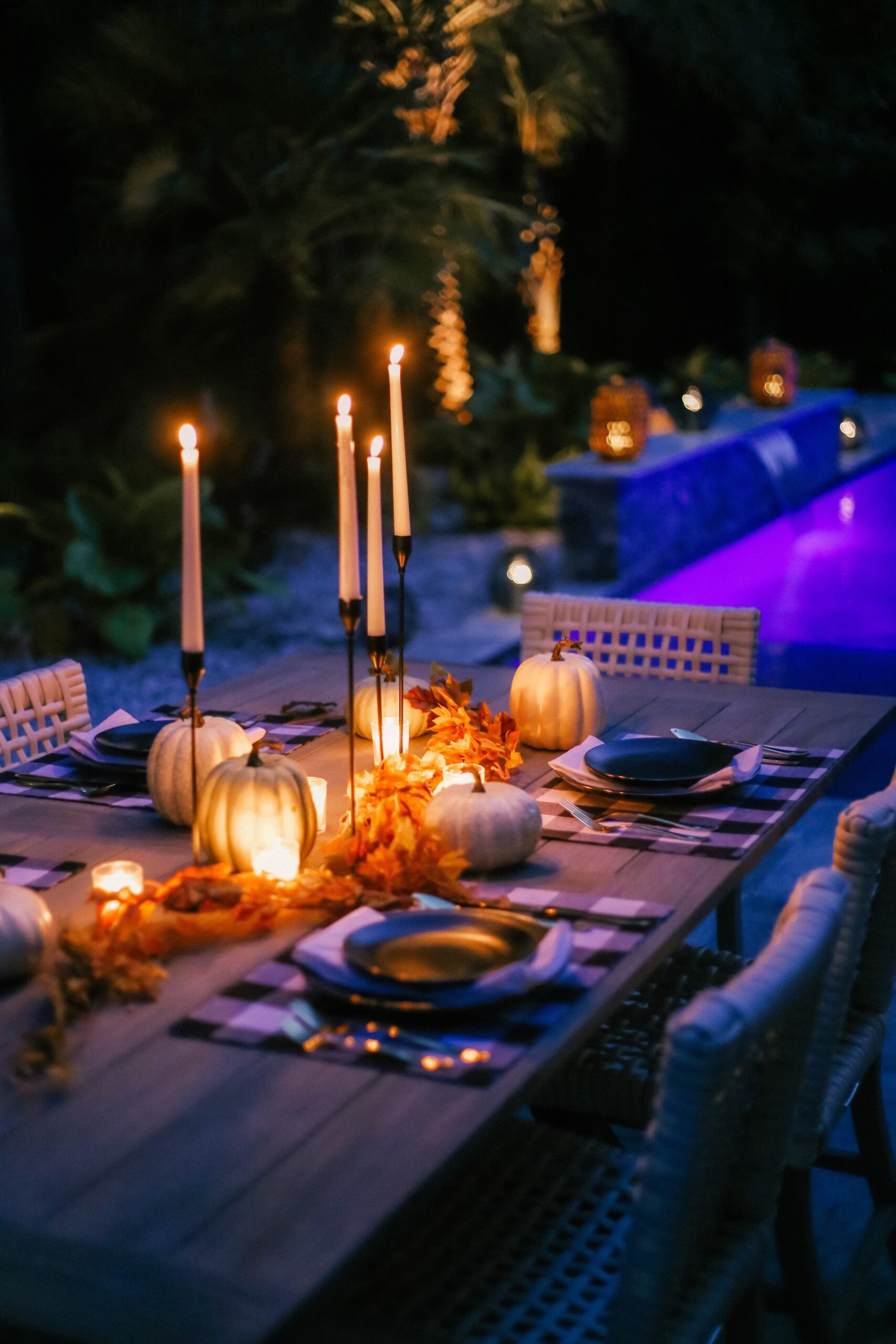 My Outdoor Fall Tablescape